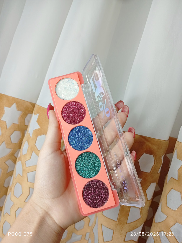 سایه چشم گلیتری